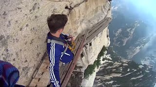 Hua Shan plank walk  Harness [upl. by Edan]