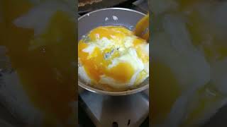 scrambled egg asmr satisfying eggyummy videoshort [upl. by Gifferd891]