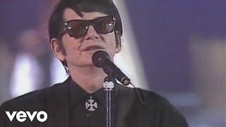 Roy Orbison  Oh Pretty Woman Live 1988 [upl. by Nylinnej]