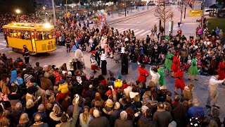 Carnaval 2019 El Antroxu desborda Gijón [upl. by Willey708]