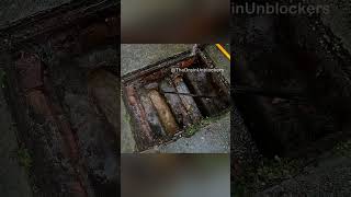 Very Old Manhole Unblock drainage sewer draincleaning [upl. by Socha324]