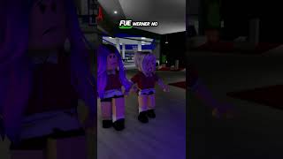 KAREN EGOISTA NO QUIERE AYUDAR A LOS NECESITADOS 😢😢 shorts roblox brookhaven [upl. by Tiduj162]