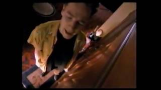 Digiorno Pizza Commercial with French Stewart 1998 [upl. by Camarata]