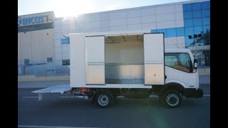 NISSAN NT400 CAJA CERRADATRAMPILLA ELEVADORA PARA PMA 3500 KG EN SERVEAL AUTOMOCION [upl. by Esra]