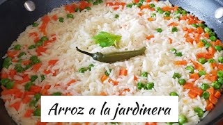 Arroz Blanco con Verduras [upl. by Esiocnarf175]