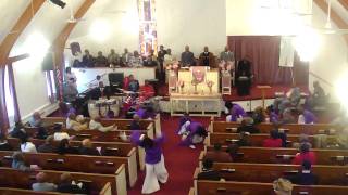 Encourage YourselfDonald lawrenceThe TriCity Singers Praise Dance [upl. by Nnylaehs]