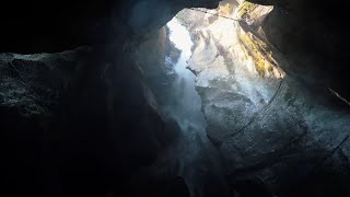 Parco Grotta Cascata Varone Una Meraviglia Naturale sul Lago di Garda [upl. by Catie]