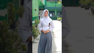 Shayna Alip Siefalatisya  Member of English Club SMA PGRI Rancaekek [upl. by Atihana]