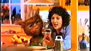 Watties pizza spaghetti commercial  NZ 1991  puppeteering [upl. by Moulden248]