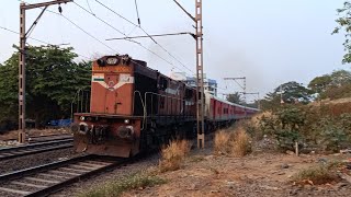 Honking Chugging Kalyans derated alco pulls 22 LHB Coaches towards CSMT [upl. by Cade]