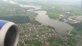 Campuri inundate vazute din avion  aterizare in Bucuresti  mai 2012 [upl. by Lida520]