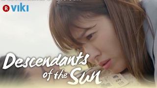 Descendants of the Sun  EP3  Song Joong Ki Plays Mine Trick On Song Hye Kyo Eng Sub [upl. by Ardin514]