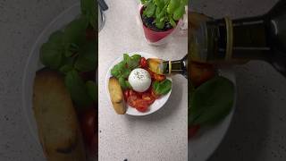 Burrata Salad  ܙܠܐܛܐ ܕܒܘܼܪܵܬܐchaldeanassyrianAssyrianIraqUSAaustraliacanadaalapbeth [upl. by Rebmik950]