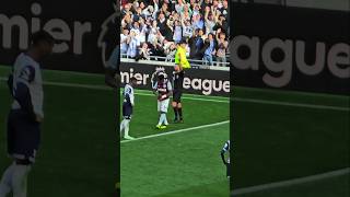 RED CARD Referee Andy Madley Shows Muhammed Kudus the Red Card Tottenham 41 West Ham [upl. by Eniad]