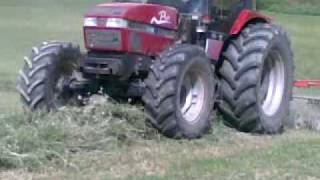 JOHN DEERE 3350 VS CASE 4250 [upl. by Curcio]