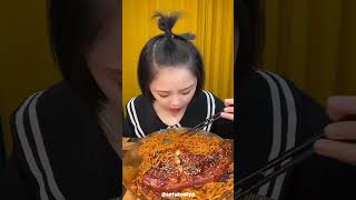 Spicy noodles eating challenge🍖🍗foodeatchallenge foodiefoodchallenge streetfoodyoutubeshorts [upl. by Hillyer]