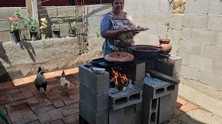 CHAMORROS EN SALSA VERDE CON CALABACITAS  COMO EN EL RANCHO [upl. by Goodspeed]