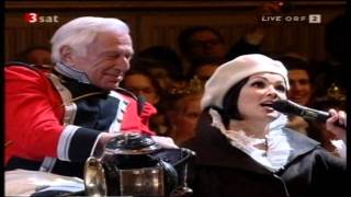 Anna Netrebko mit Ioan Holender 2006 [upl. by Akinimod]