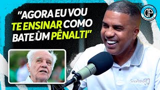 LEANDRO IMITA EVARISTO DE MACEDO EM RESENHA SURREAL NO VITÓRIA 😂😂😂 [upl. by Louanne]