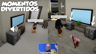 BROOKHAVEN MOMENTOS DIVERTIDOS VESTIDOS DE GABINETE ROBLOX [upl. by Notgnirrab]