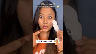 Nose strip blackhead removal strip 😱😳￼💁🏻‍♀️❌skincareproductreview viralshortblackheadremoval [upl. by Saoj]