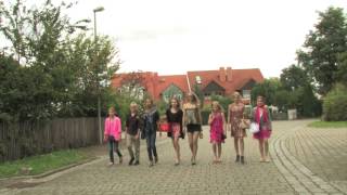 Trailer quotZeugin mit folgenquot  Vogelberg Pictures 2014 [upl. by Blanche388]