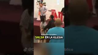 Pastor Bailando Salsa en Iglesia [upl. by Aynos]