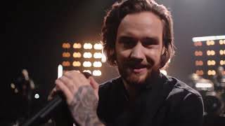 Girl Almighty Live From London  One Direction Cover by Liam Payne [upl. by Haida782]