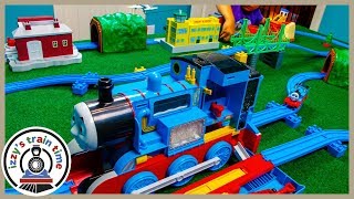 TOMY TRACKMASTER CITY Thomas and Friends Track by Mom [upl. by Chiaki914]