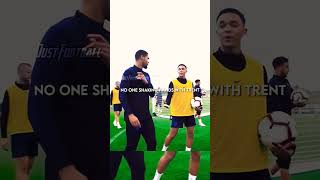 football lingard soccer trent skills trentalexanderarnold footballskills futbol trents [upl. by Ikceb58]