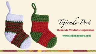 Medias o botitas navideñas en crochet [upl. by Nosremaj652]