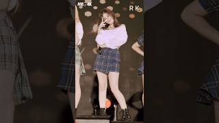 Cute Queen 🥰 Nancy Momoland Queen of South Korea Nancy Momoland Status video  Full Screen [upl. by Uchida]