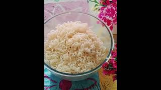 2 Minutes tadka maggi  easy tasty maggi reels how cook Maggi pujas kitchen [upl. by Aekal875]