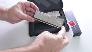 GSkill Trident Z Royal F43600C16D32GTRSC unboxing and lighting effects [upl. by Sible792]