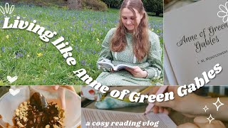 Annotating ANNE OF GREEN GABLES ✨️ First Time Reading Romanticising life  A cosy reading vlog 📚 [upl. by Eerb]