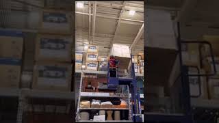 Lowes Employee Gets Stuck On Lift With Heavy Box But With HalfLife SFX meme halflife [upl. by Cleres]