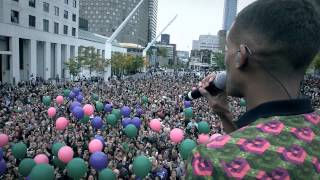 Stromae live à Montréal  Papaoutai [upl. by Nibuz]