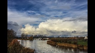 Weerbericht vrijdagochtend Vaak wolken wel meest droog [upl. by Pattani]