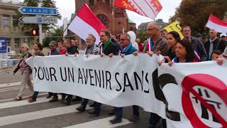 Manifestation contre le gco [upl. by Veedis395]