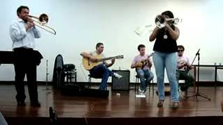 Mulher tocando trombone Chorinho [upl. by Bethesda]