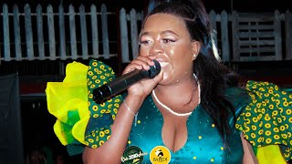 Ayanda Tsa Manyalo performs quotTumi Tumiquot Live At Club2010 Arena  Mogaladi [upl. by Garceau]