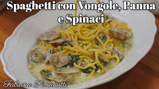 Spaghetti con Vongole Panna e Spinaci 🍝🥘 [upl. by Barvick]