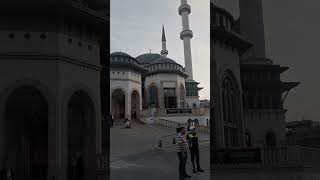 Mesquita em Istambul [upl. by Remmos640]