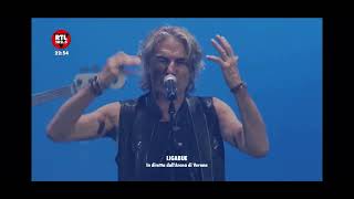 Urlando contro il cielo  Ligabue  Arena di Verona 061022 diretta RTL 1025 [upl. by Danella29]