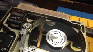 Running coverless Tandon TM 252 10MB MFM hard drive and disassembly [upl. by Canice]