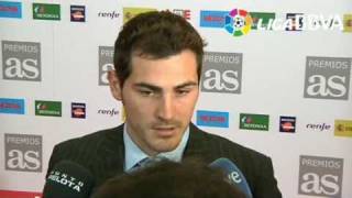 Iker Casillas no se ve favorito para el Mundial de Sudáfrica [upl. by Eelaras212]