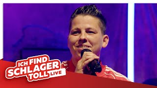 Kerstin Ott  Die immer lacht Akustik  Ich find Schlager toll  Live [upl. by Adnorhs]