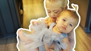 Everleigh Soutas and Ava Foley babysit Taytum and Oakley AGAIN  ForeverandForava [upl. by Firestone]