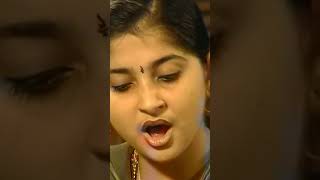 Young Kaushiki Chakraborty singing Raag Jaunpuri [upl. by Linell747]