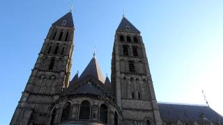 Doornik OnzeLieveVrouwekathedraal basklok  Tournai Cathédrale NotreDame second bourdon [upl. by Caruso303]